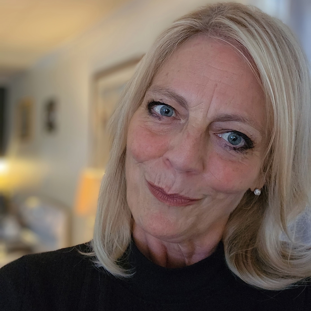 Meet your Posher, Christine